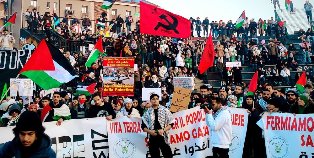La solidarietà al popolo palestinese non si ferma nel Giorno della Memoria. Il giorno successivo combattivo e partecipato corteo nazionale a Milano