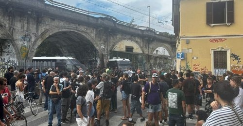 Sgomberato il Leoncavallo. Atto neofascista della ducessa Meloni e del ministro Piantedosi