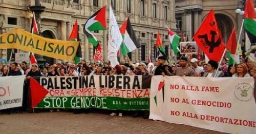 Milano: Migliaia di manifestanti contro l’aggressione nazisionista e la complicità del governo Meloni. Le bandiere rosse e palestinesi uniscono lavoratori, studenti e migranti: la tregua non basta, la lotta continua fino alla liberazione e alla rottura dei legami con Israele